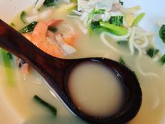 -荣家黄鱼面(南京西路店)