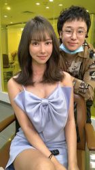 -AYO SALON