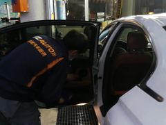 -壹捷汽车服务徐汇店(上海旗舰店·徐汇店)