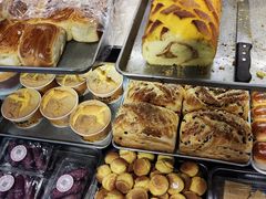 -宏发红西饼屋(天津路店)