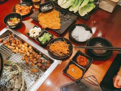 -肉甲韩国木炭烤肉(新壹街1店)