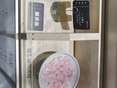 -阮大兴糕团(杭州西湖银泰百货店)