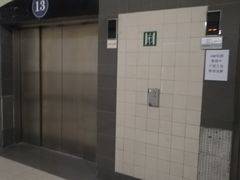 -百盛(中山路店)