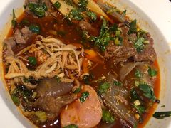 -成都你六姐·牛肉冒菜(城市集市合生汇店)