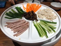 鸡丝凉米线-云海肴·汽锅鸡·云南菜(美罗城店)