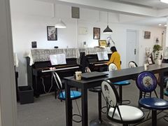 -梅纳·钢琴声乐架子鼓Mena Music(双井店)