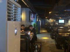 -麦凯伦烧烤·精酿超级工厂店(金桥总店)