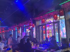 -喜鹊音乐酒馆(西街店)