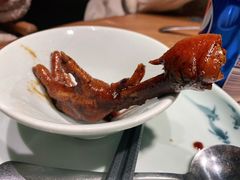 弄堂里的卤鸡爪-弄堂里·寻味杭州(湖滨银泰in77C区店)