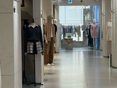 -Galleria百货店名品馆