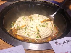 -山河屯铁锅炖(哈西站店)