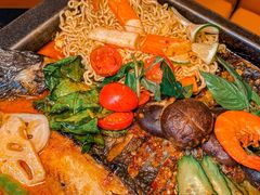 -探鱼·鲜青椒爽麻烤鱼(银泰城店)