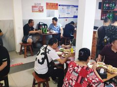 大堂-宝瑞门钉肉饼店