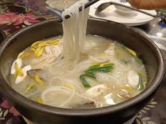 -桥香园云南过桥米线(金马碧鸡店)