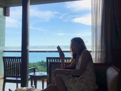 -三亚湾海居铂尔曼度假酒店