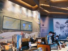 -星巴克臻选(成都太古里店)
