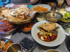 -草家酱蟹炭火烤肉店(珲春南路二店)