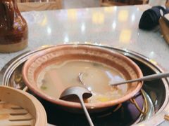 -阿婆情腊排骨火锅(金虹路店)