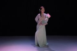 -深舞形体民族舞蹈工作室