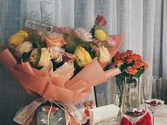 -九月里.自由花园餐厅