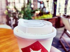 -有猫主题·治愈系猫咖(曾厝垵店)