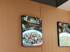 -湘小妹湖南土菜(南新路店)