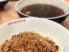 蜜汁牛肉蛋炒饭-经堂北路牛肉干面·溪口蒋永峰牛肉馆(宁波店)