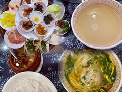 -桥香园云南过桥米线(金马碧鸡店)