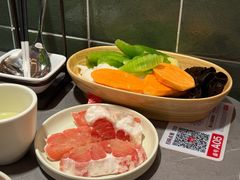 蔬菜拼盘-左庭右院鲜牛肉火锅(浦江欢乐颂店)