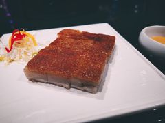 化皮三层腩肉-三号黄浦会Canton Table