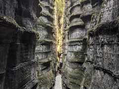 -梭布垭石林景区