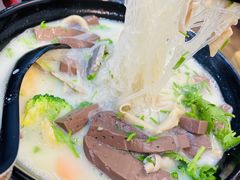 -鸭小妹鸭血粉丝(老门东店)