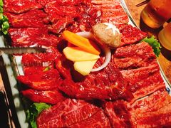 -炼火烤肉店