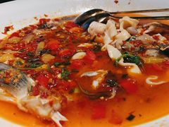 -坛宗剁椒鱼头(河西王府井店)