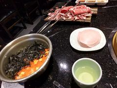 -猪啊牛呀羊啊铜盘烤肉(正大广场店)