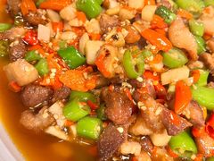 仔姜小香猪-邱金小炒·30 年盐帮江湖菜(自贡店)