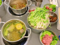 -晓沸牛肉海鲜小火锅(白湖亭万达广场店)