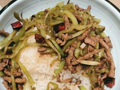 -西部马华清真兰州牛肉面·烧烤夜市(三里河店)