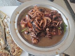 -赶海部落海鲜城(海阳路店)