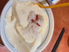 -周小明火锅(黑金冠社区店)