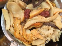 -蘑界·野生菌火锅(深业上城店)