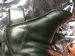 -京伟修鞋洗鞋奢侈品皮具护理店