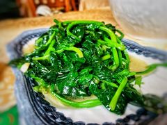 -维吾尔餐厅(宜山路店)