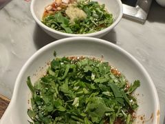 -尚尚仙·酸汤猪手·猪肚鸡火锅(华联万柳购物中心店)