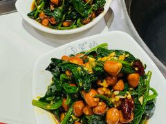-玺炖·中国铁锅炖(南京东路店)