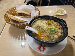 羊杂汤-闫家驴肉老店(华电一校店)