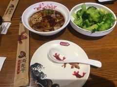 -渝是乎川渝小炒(新世界百货望京店)