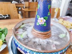 苏尼特冰煮羊-毛辣果·贵州红酸汤牛肉火锅(西单店)