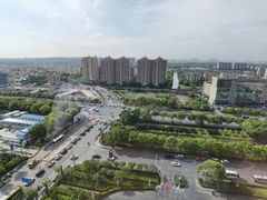 -上海虹桥西郊假日酒店