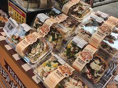 -燕莎奥特莱斯购物中心